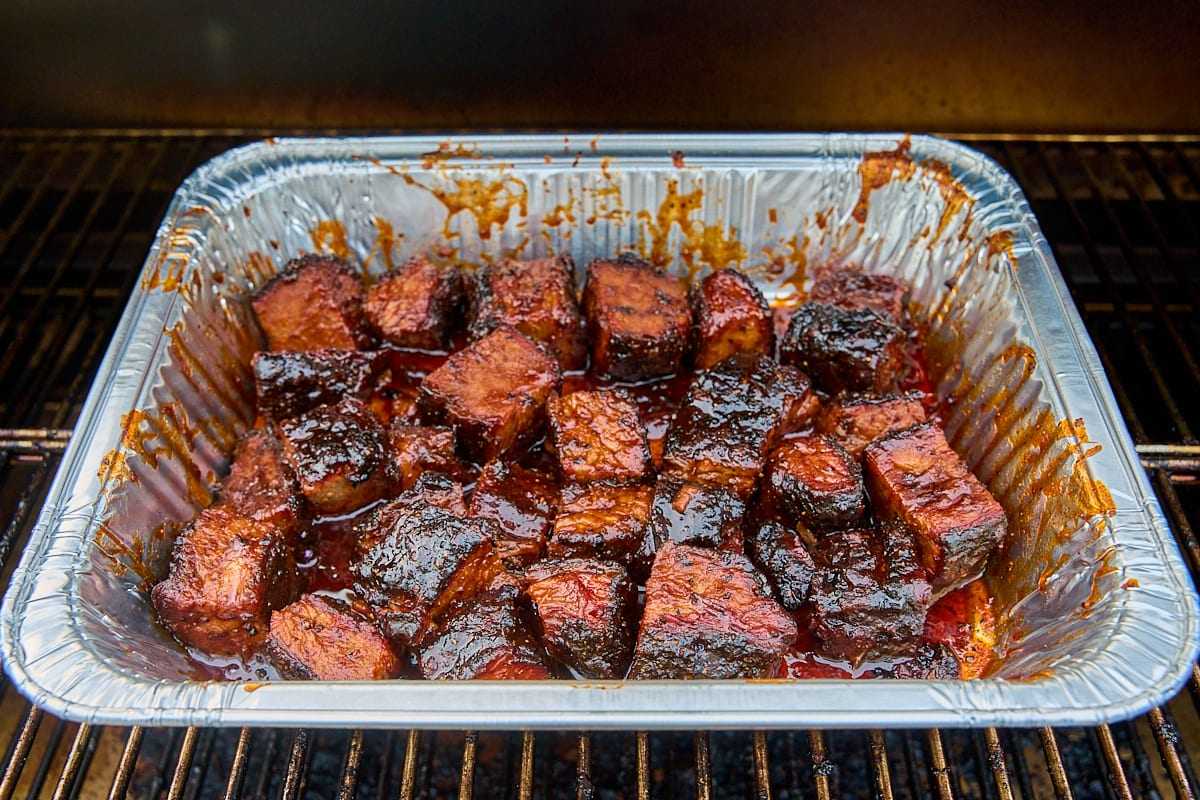 Continue smoking the brisket burnt ends for 1 hour